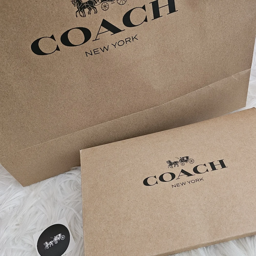 SOLD: SOLD SOLD Coach: Bag+box+paper bag! ๐ฏ๐ฅ - Picture 12 of 15
